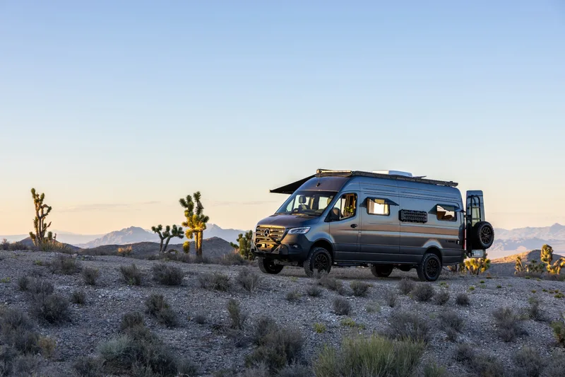 Noovo Next camper van rental