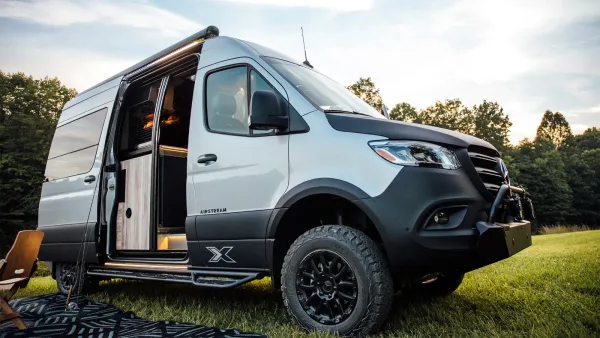 Airstream Interstate