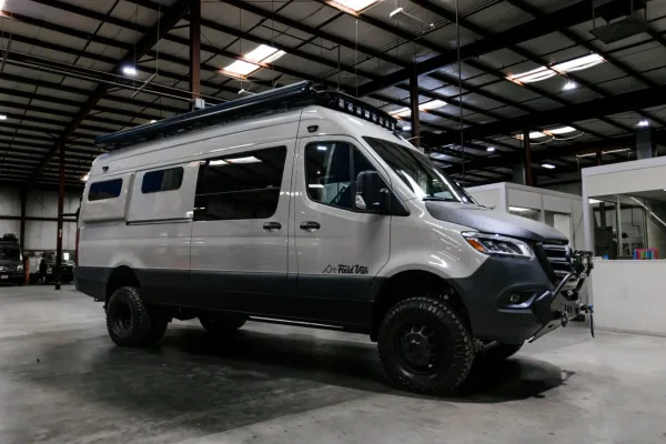 Field Vans Canyon