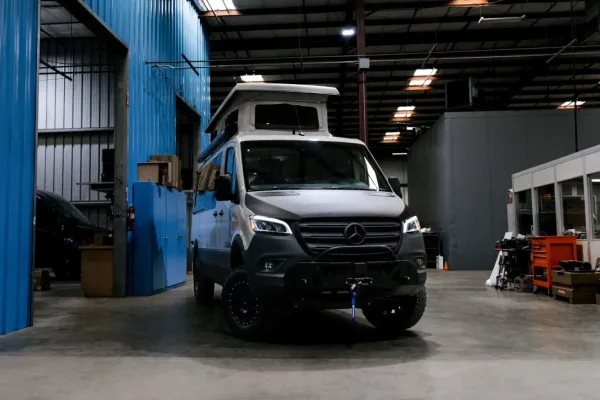 Field Vans Canyon