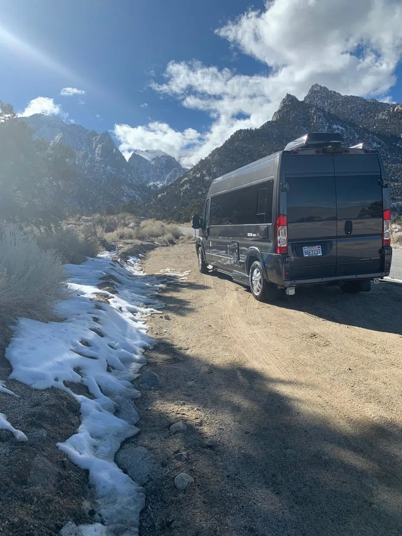 Camper van rental in Oxnard, California