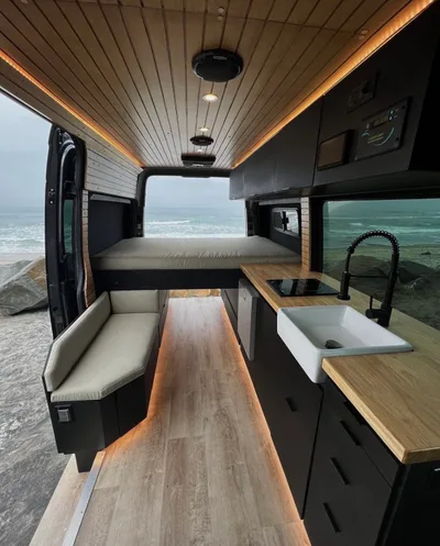 2021 Mercedes-Benz Sprinter Camper Van Rental in Temecula, California (Listing #3) camper van rental