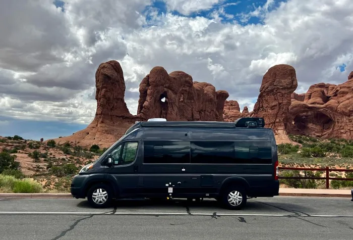Thor Motor Coach The Black Pearl camper van rental in Waterford Michigan exterior view