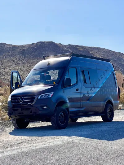 2020 Adventure Wagon Ready Sprinter 4X4 Family-Friendly Camper Van Rental in GLENDALE, California camper van rental