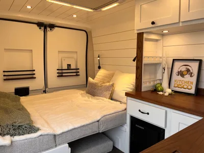 2020 RAM Promaster 1500 Camper Van Rental in Eastvale, California camper van rental