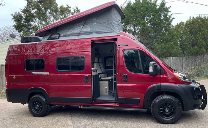 2021 Winnebago Solis Camper Van Rental in Austin, TX – Sleeps 4, Pop-Top, Off-Grid Ready camper van