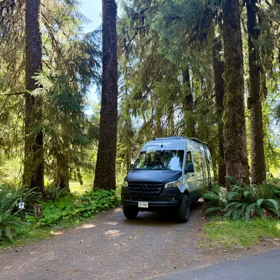 2022 Luxury On Wheels Camper Van Rental in Bellevue, Washington camper van rental