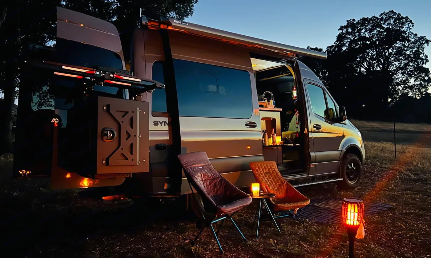 Thor Motor Coach Synergy campervan rental