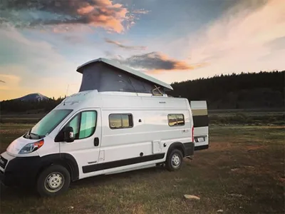 2022 Winnebago Solis Family-Friendly Camper Van Rental in GLENDALE, California camper van rental