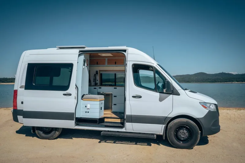 Camper van rental in Roseville, California