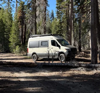 2024 Winnebago Revel 4x4 Camper Van Rental in GLENDALE, California camper van rental