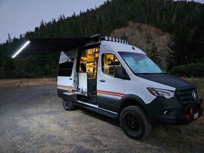 “Rufus”: Storyteller Overland Beast Mode 4x4 | Rental in Sausalito, CA camper van