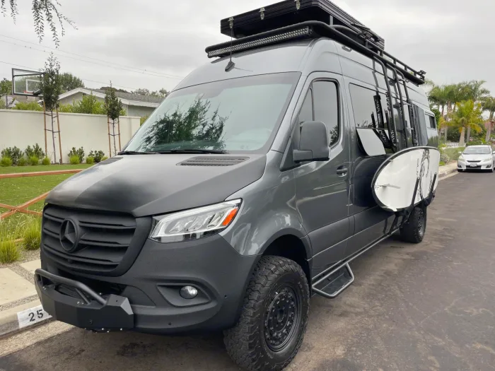 Vanspeed Interstate | Mercedes Sprinter Camper Van Rental in Newport Beach – Sleeps 6 camper van