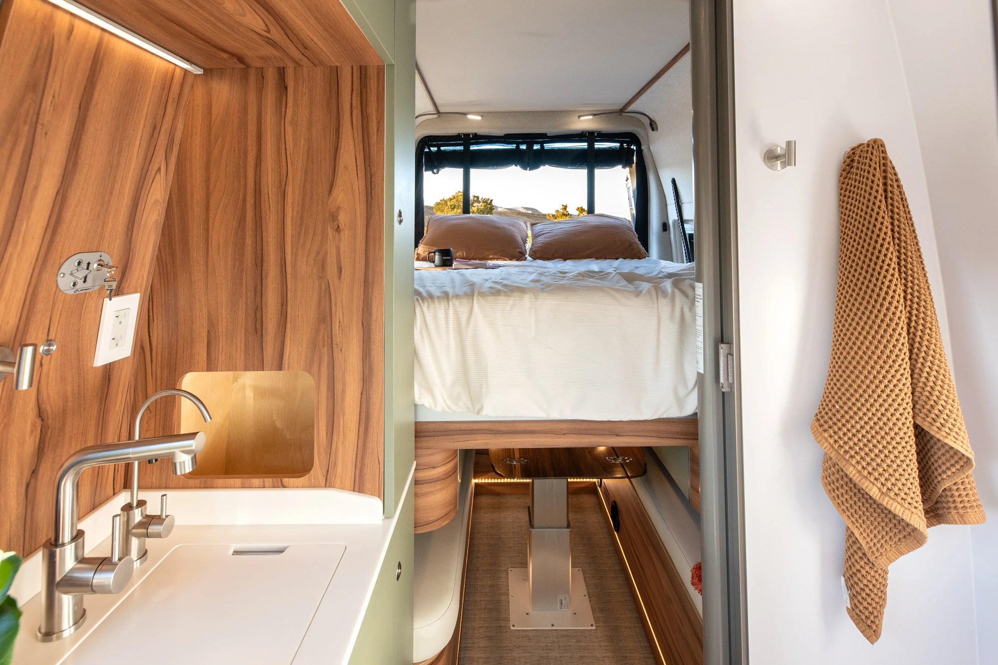 Noovo Plus lift bed