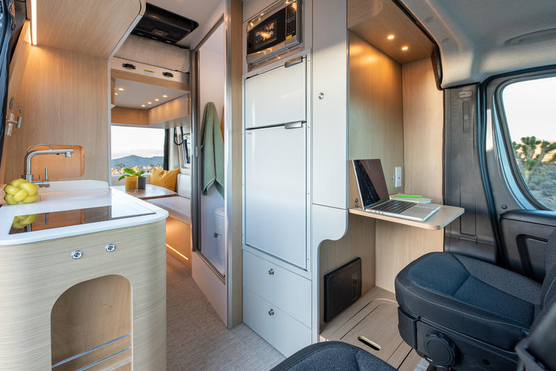 Dallas-Fort-Worth-Noovo Plus rental - kitchen layout