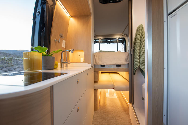 Dallas-Fort-Worth-Noovo Plus rental Lift Bed