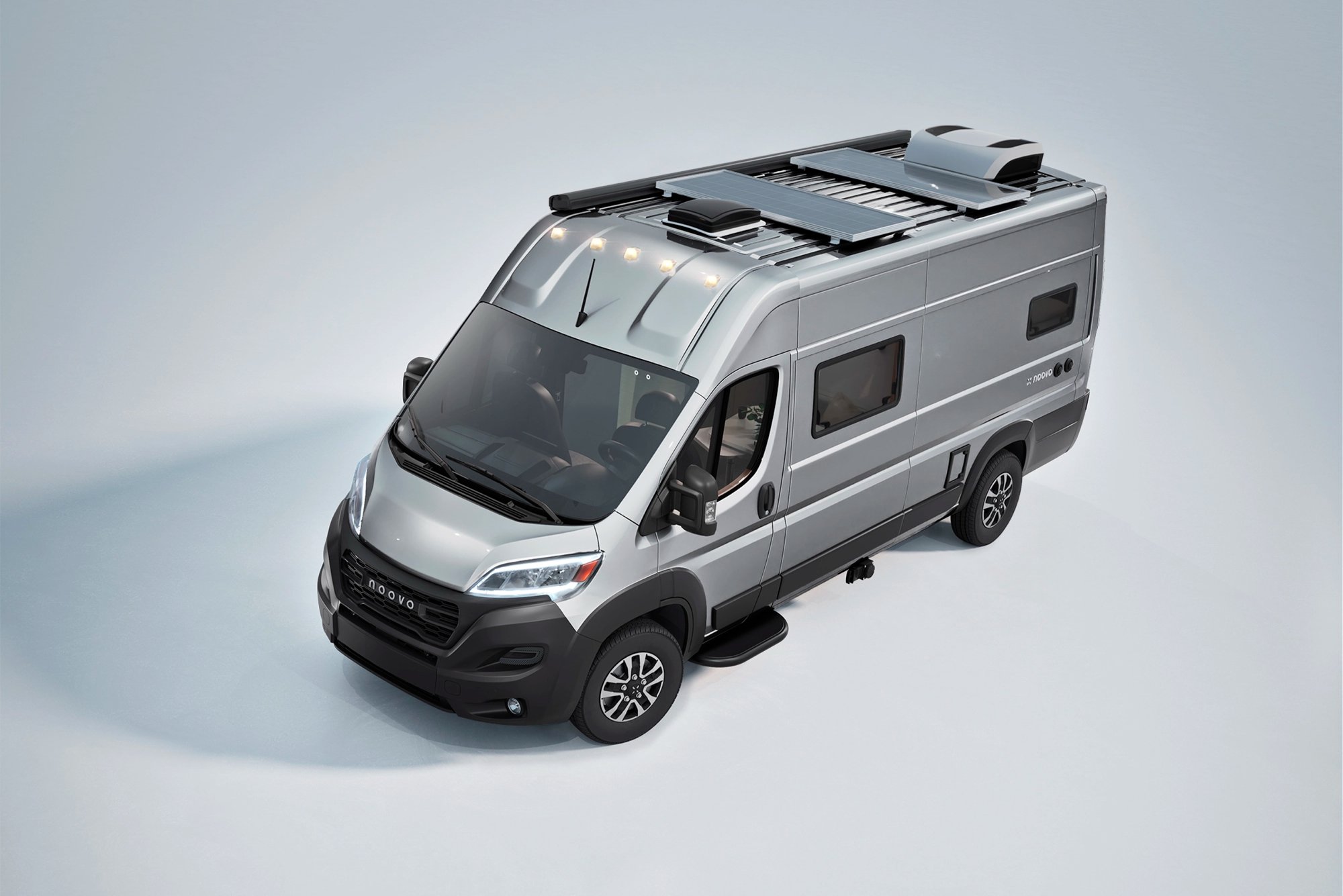 Noovo-Lite-off-grid-camper-van