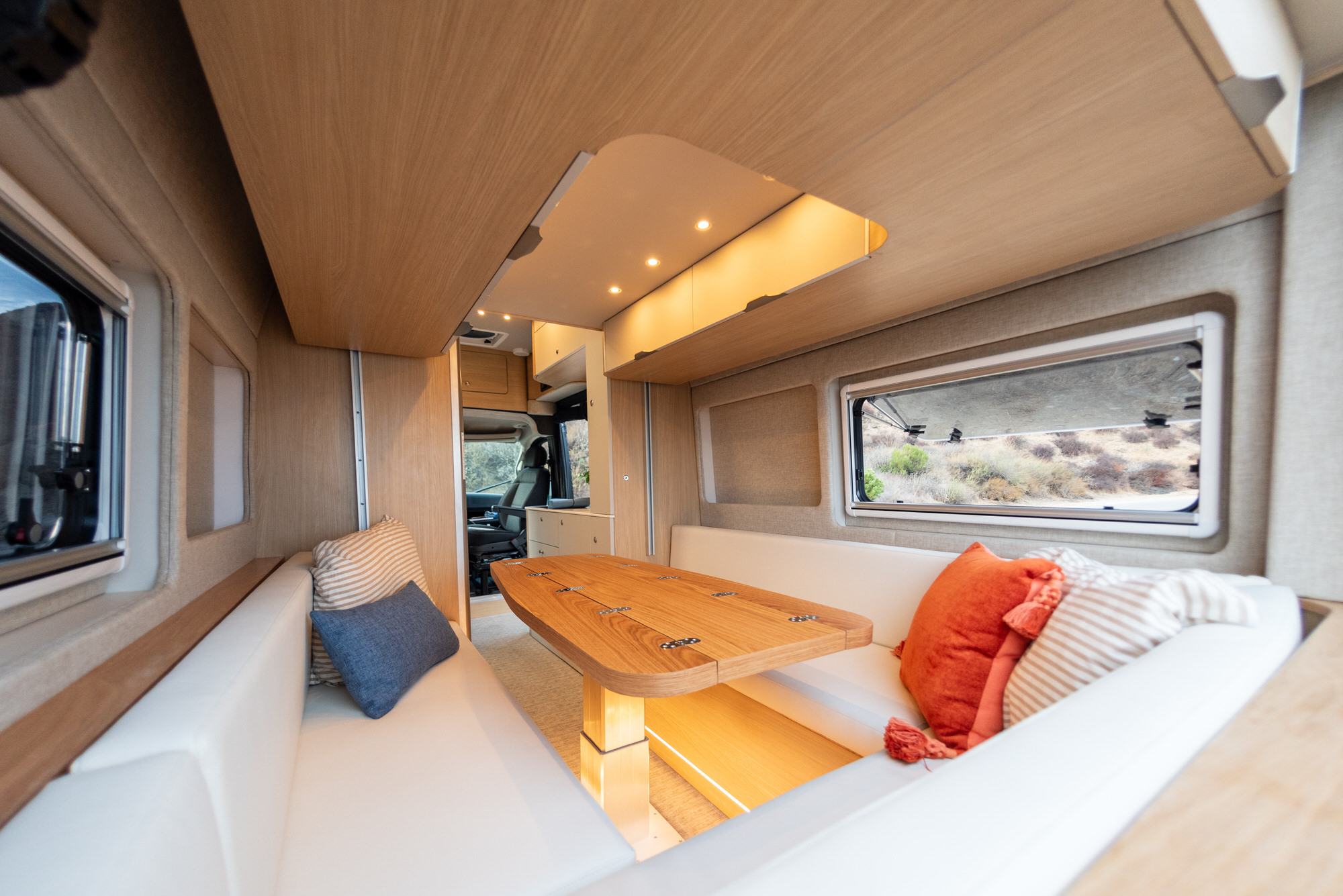 2025-Noovo Plus-Albuquerque Rental-u lounge 2