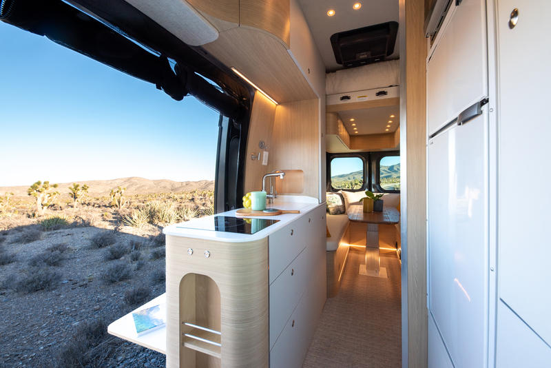 Las Vegas Noovo Plus rental - kitchen